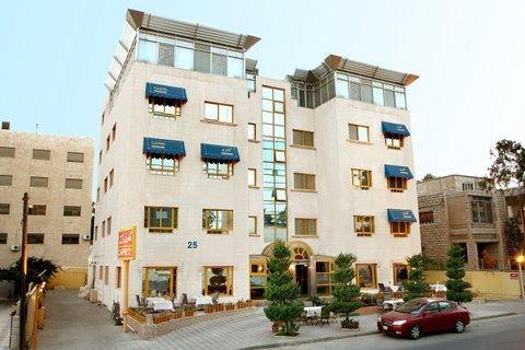 Capri Hotel Suites Amman Exterior photo