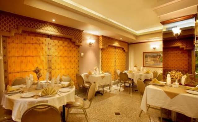 Capri Hotel Suites Amman Exterior photo