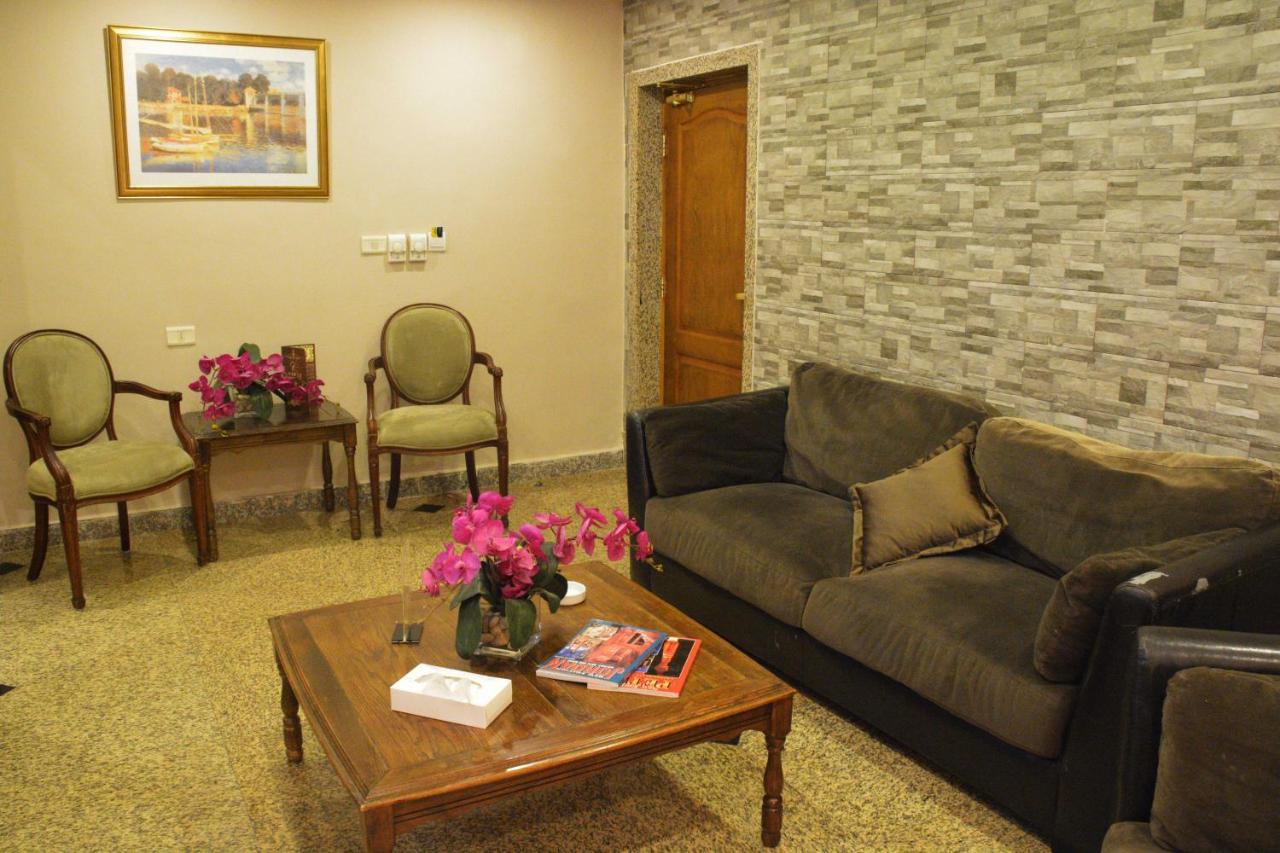 Capri Hotel Suites Amman Exterior photo