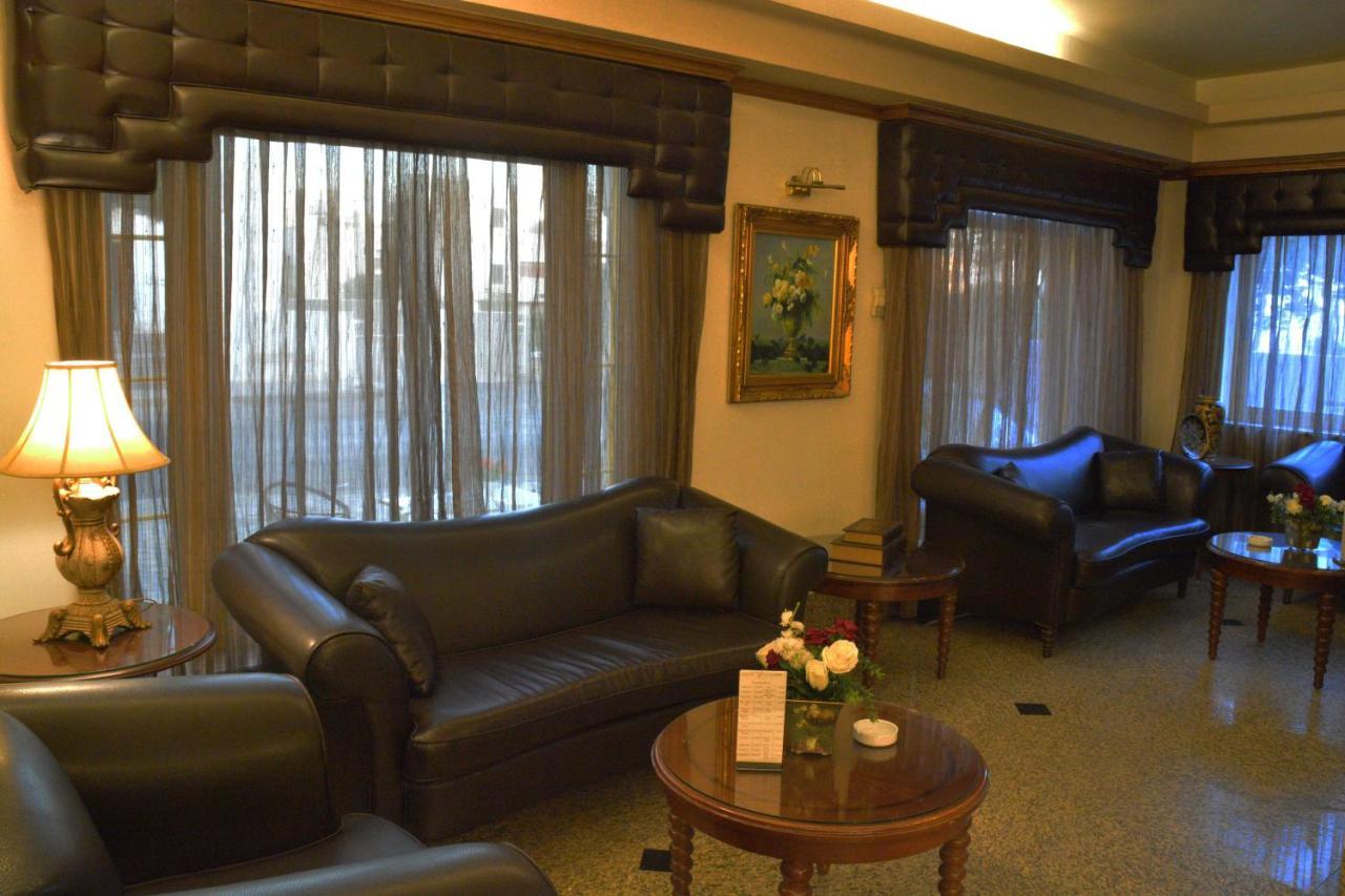 Capri Hotel Suites Amman Exterior photo